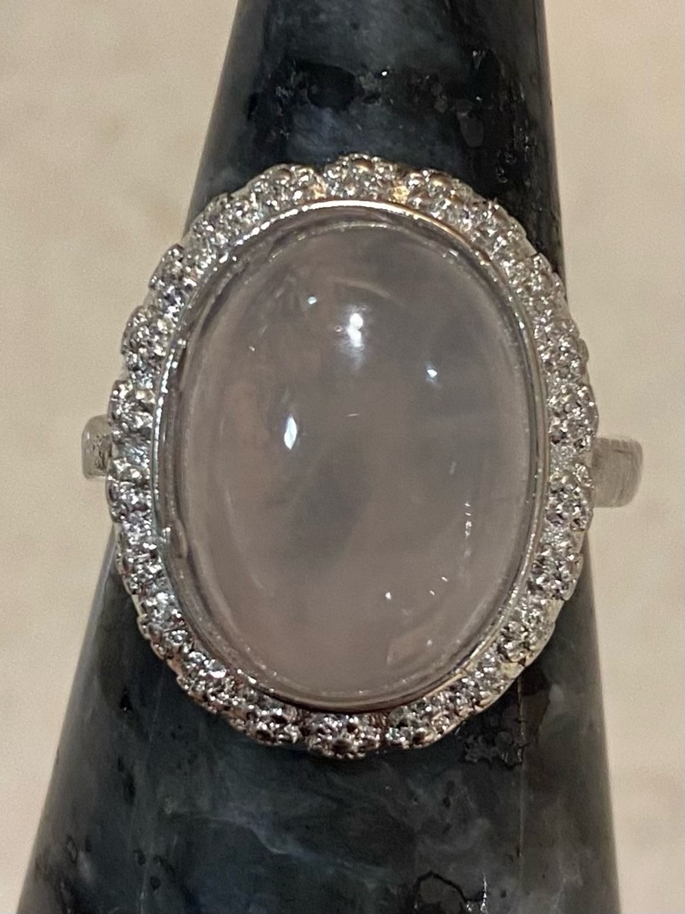Elegant Rose Quartz Oval Halo Ring in Silver Tone - Adjustable